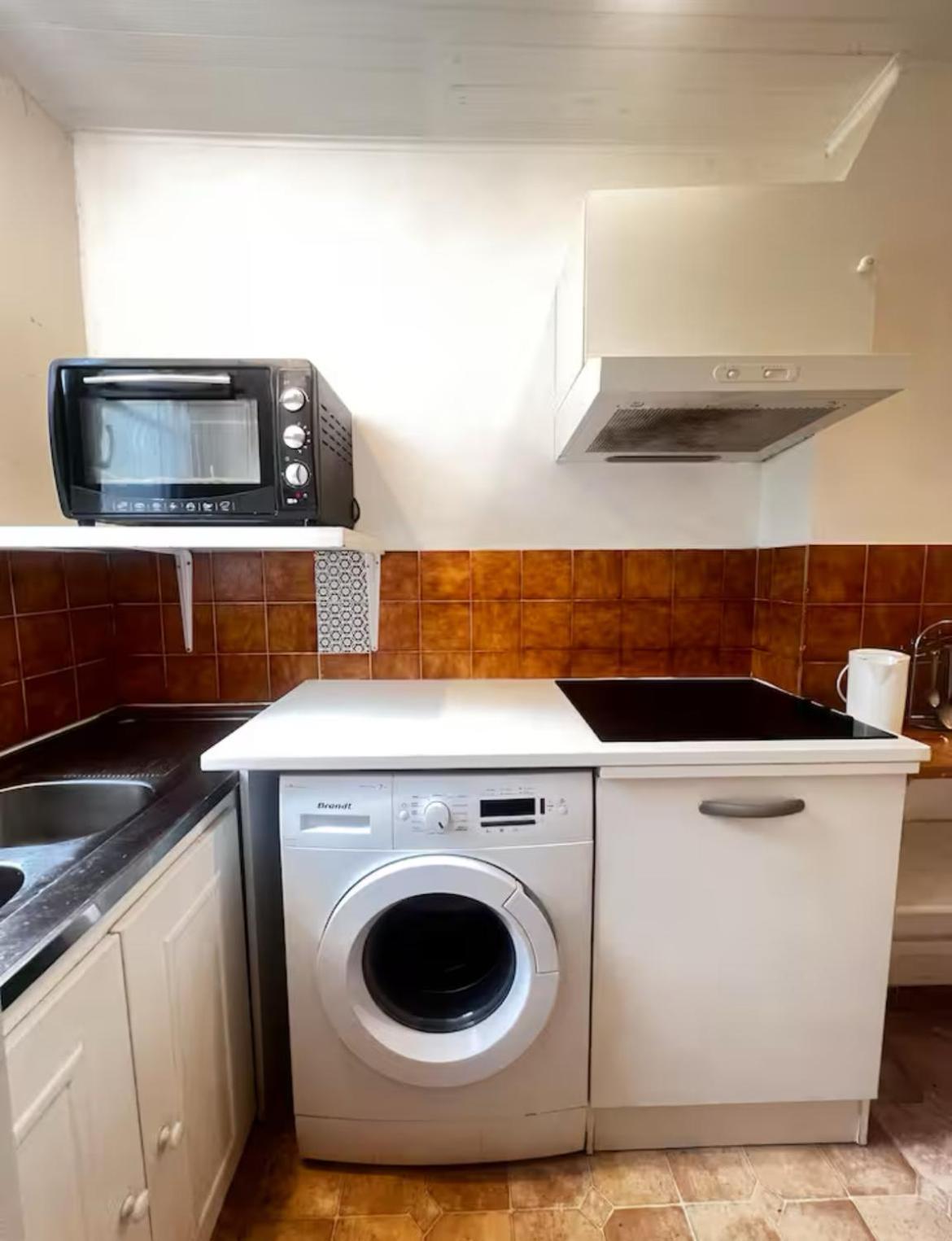 Apartment Eiffel Tower View Haussmanian Charm 2min Walk From The Eiffel Tower Gardens Paris